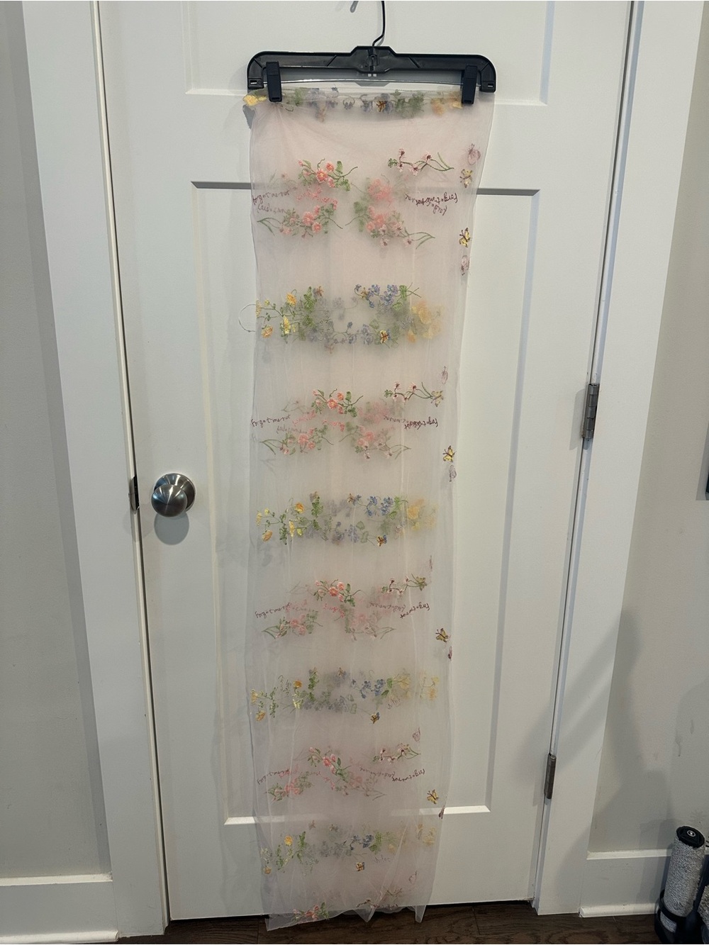 Sheer Floral Embroidered Table Runner Set of 4